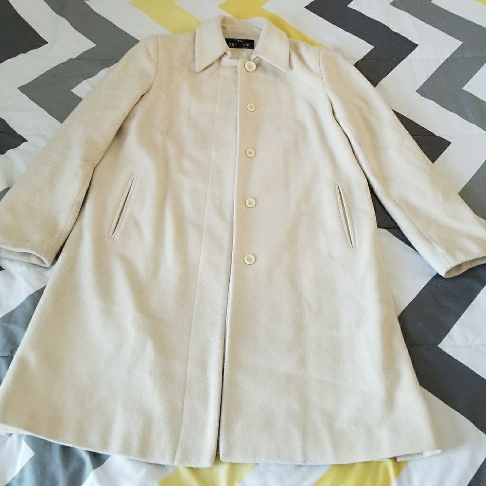 Braefair Ivory coat size 6